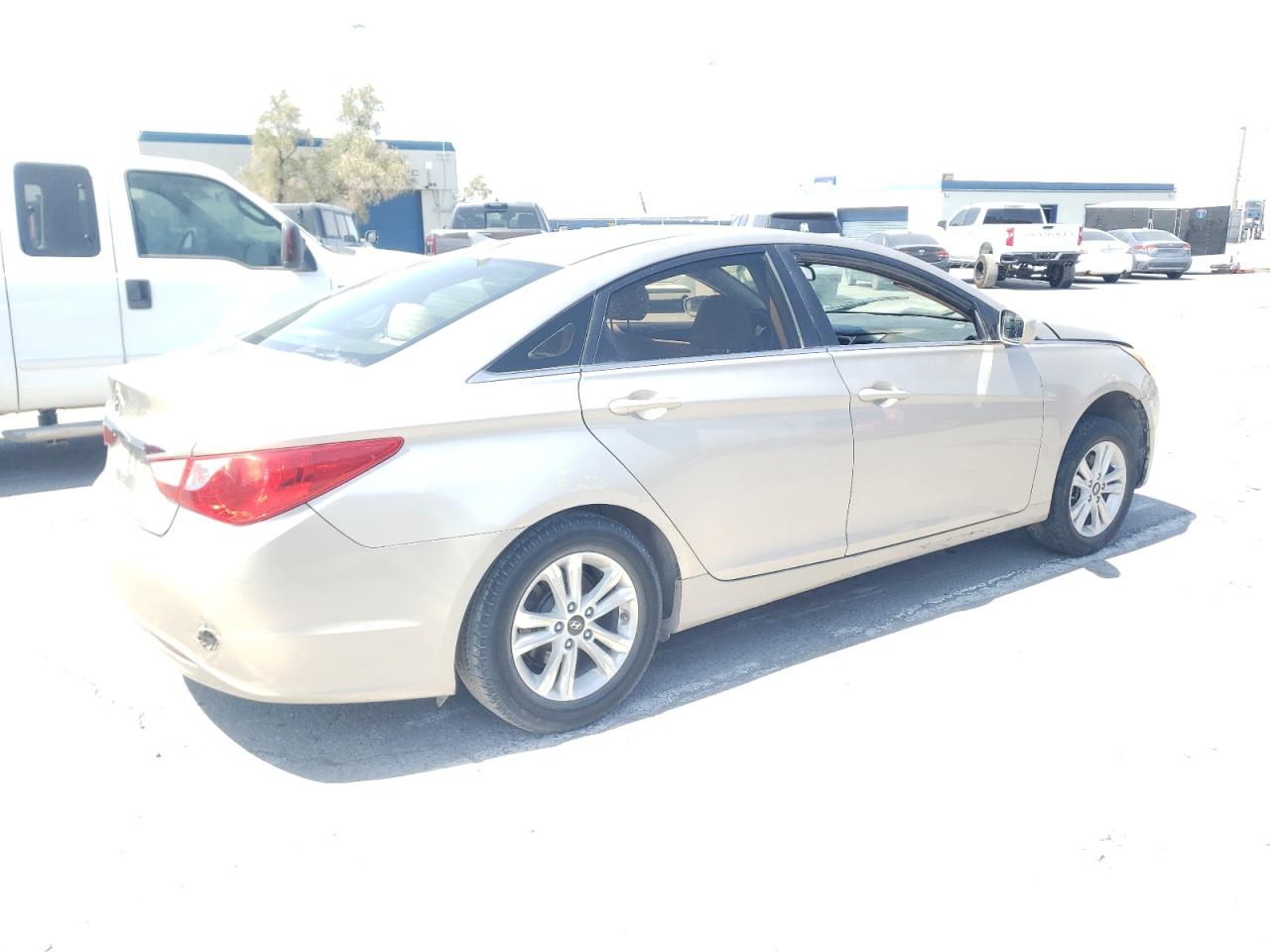 5NPEB4AC5BH158467 2011 Hyundai Sonata Gls