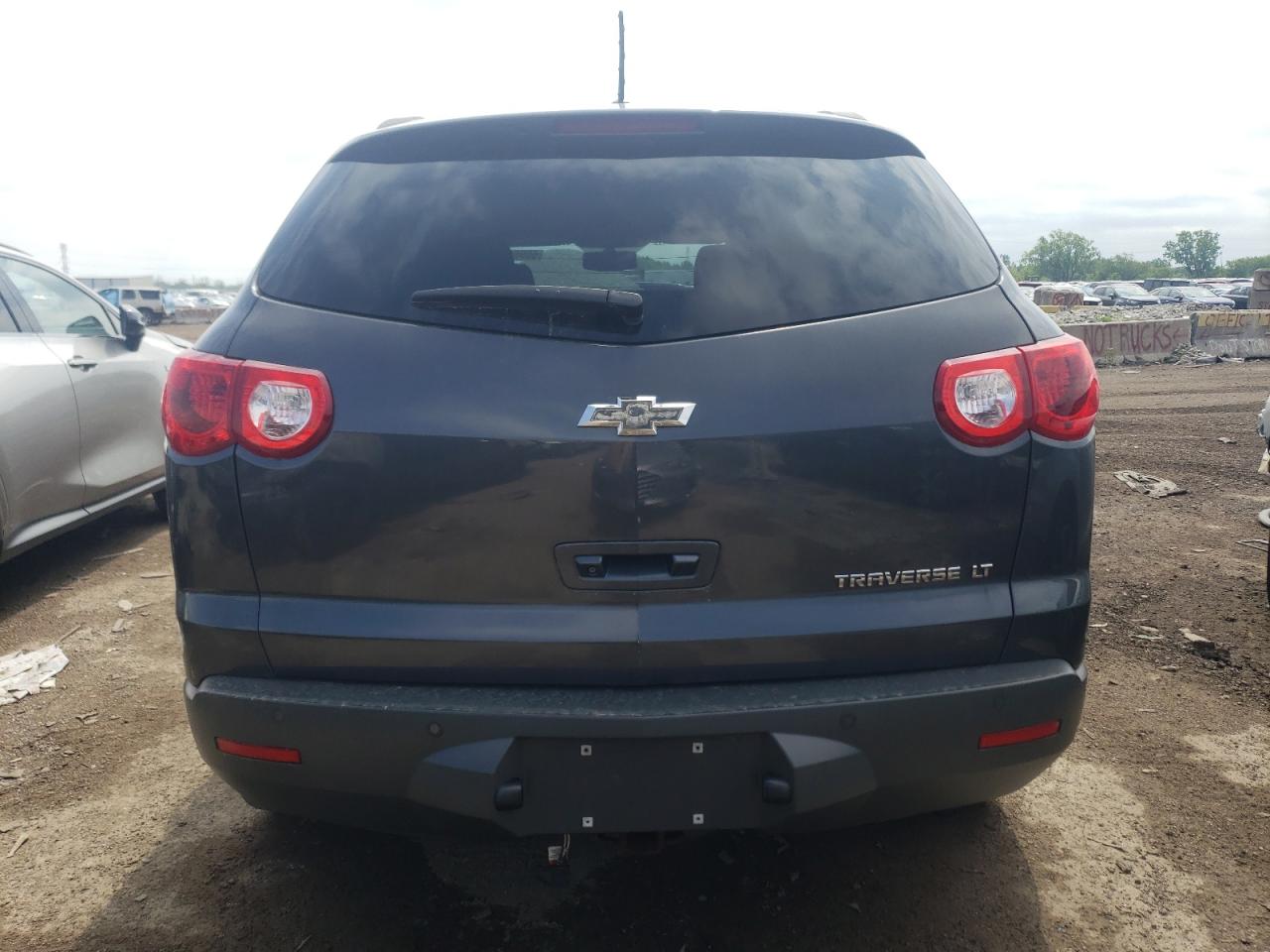 1GNKRGED6CJ368417 2012 Chevrolet Traverse Lt