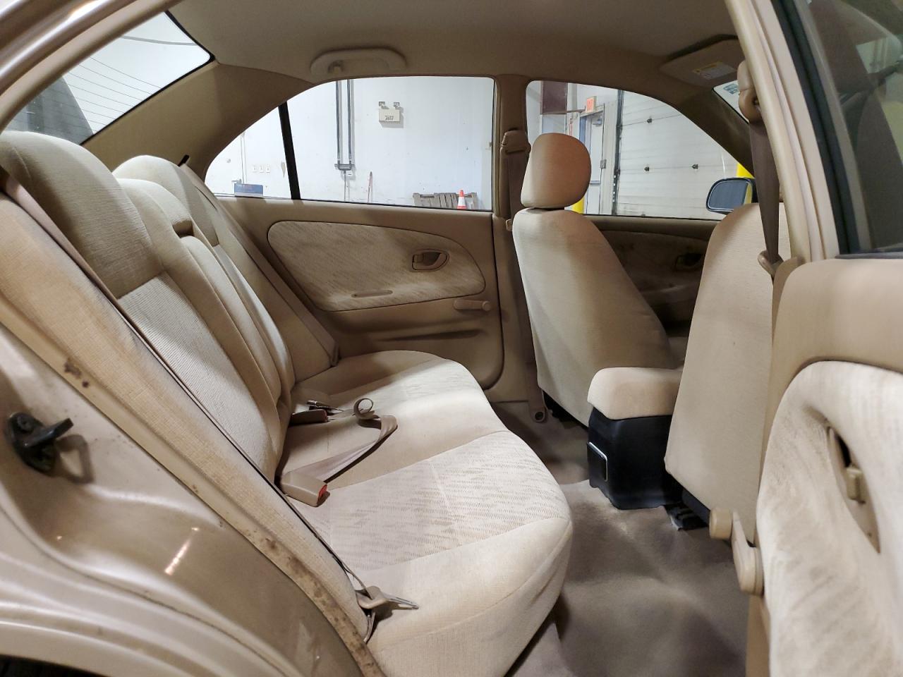 JA3AY26C3YU060710 2000 Mitsubishi Mirage De