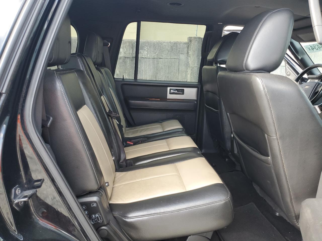 1FMFU17509EB20656 2009 Ford Expedition Eddie Bauer