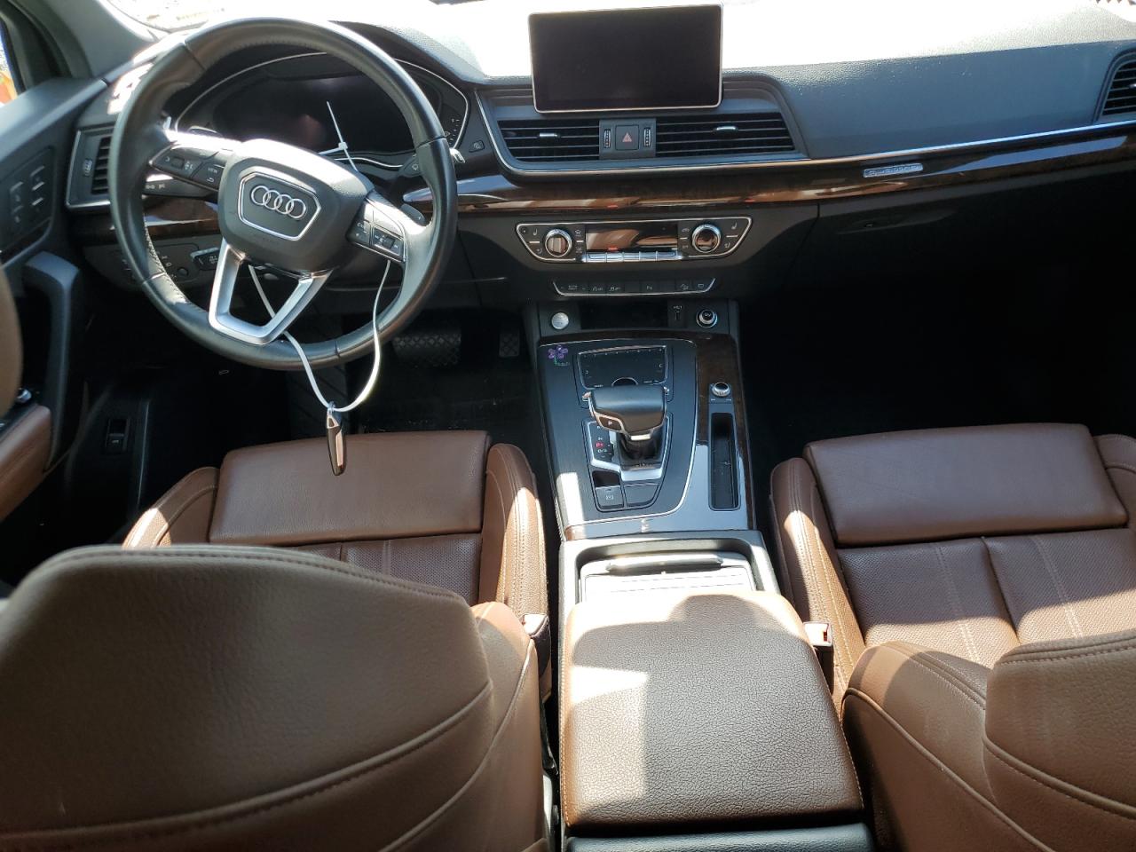 WA1BNAFY0K2117575 2019 Audi Q5 Premium Plus