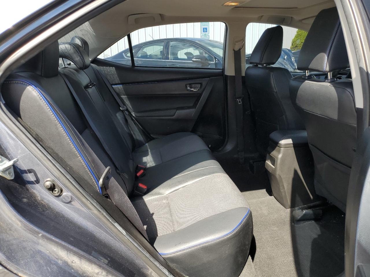 5YFBURHE9JP765281 TOYOTA COROLLA 2018