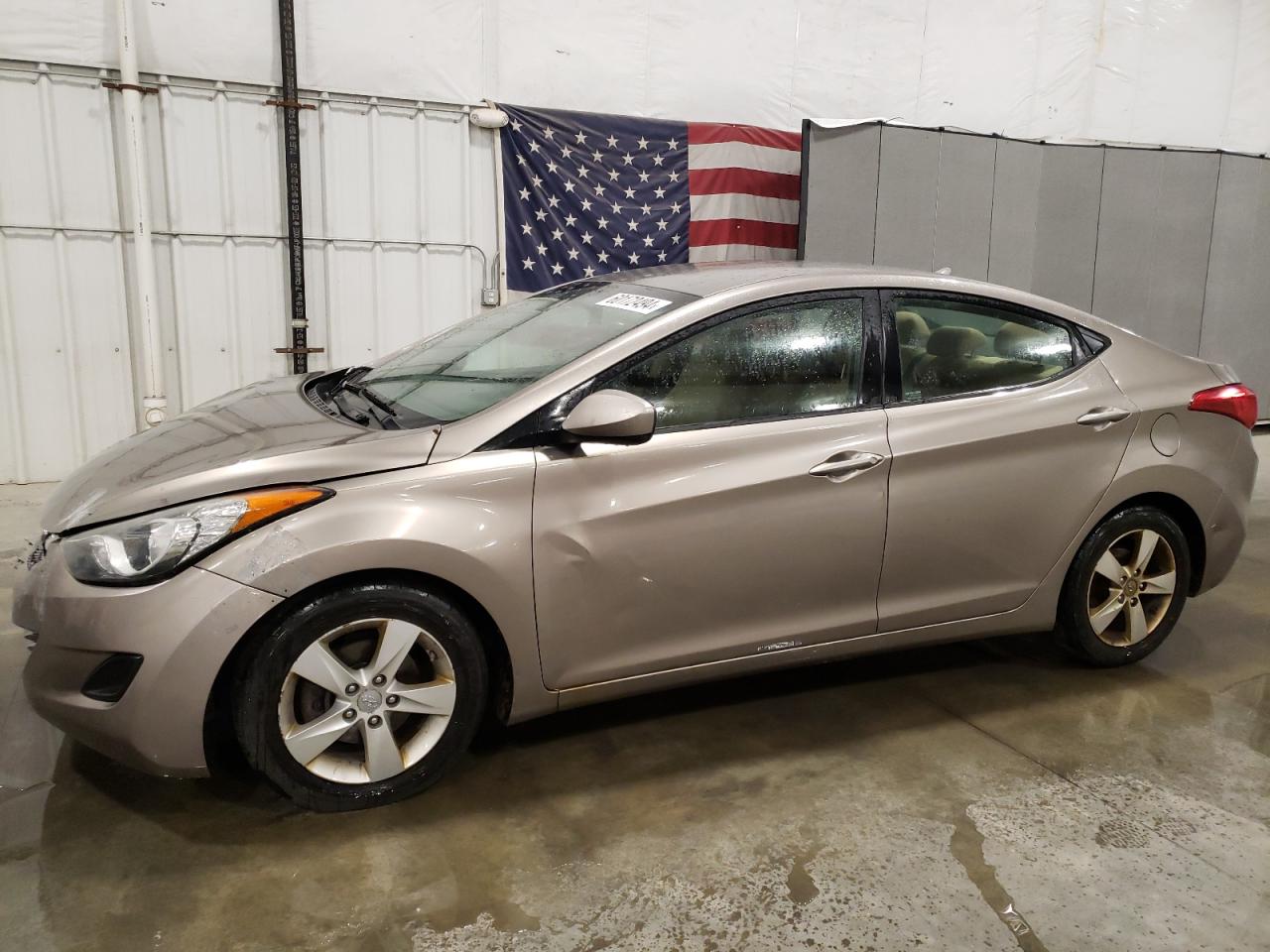 2013 Hyundai Elantra Gls vin: 5NPDH4AE1DH298787