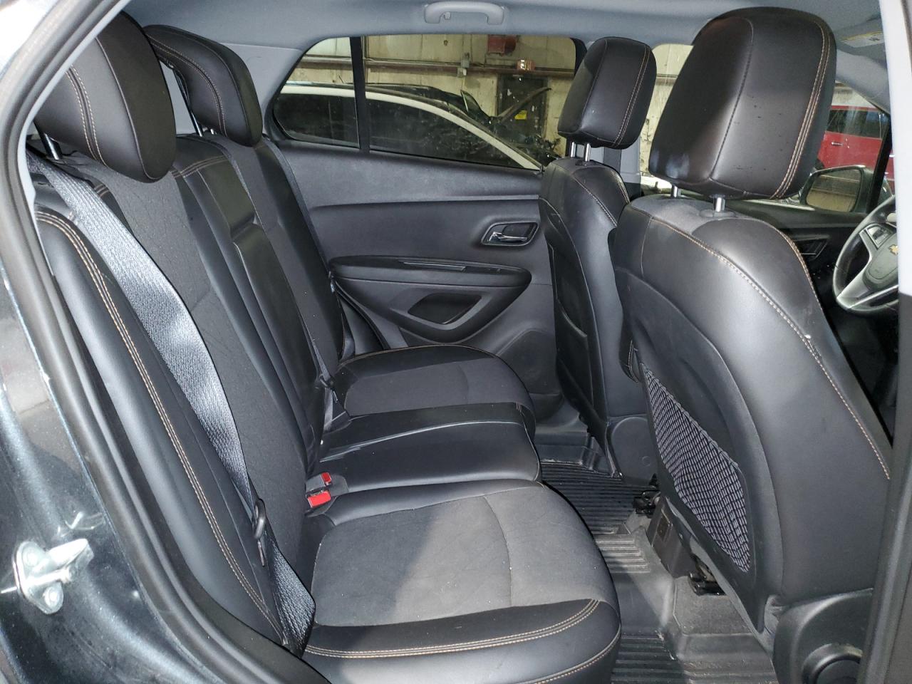 3GNCJLSB2JL305599 2018 Chevrolet Trax 1Lt