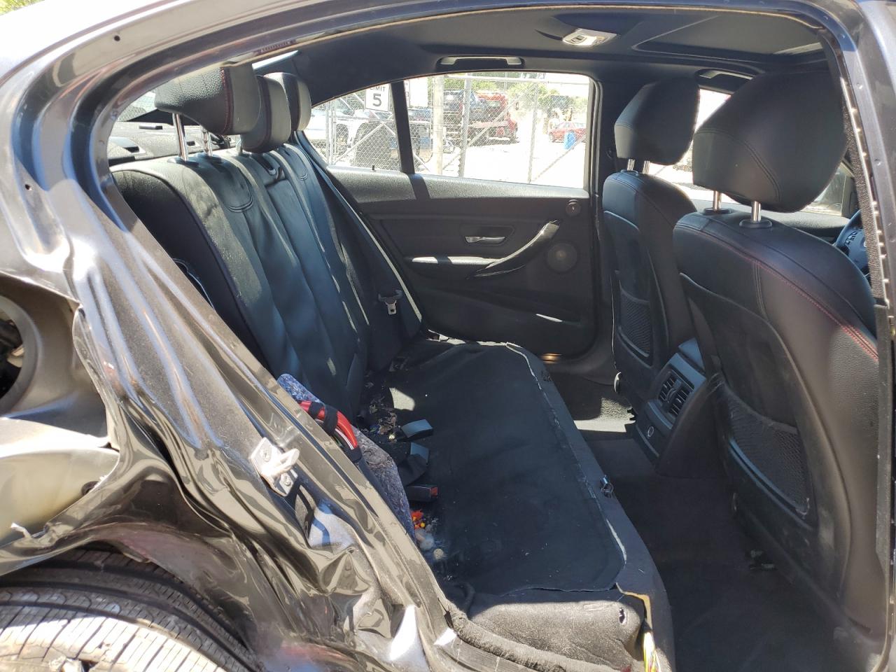 WBA3B3C56EJ979070 2014 BMW 328 Xi