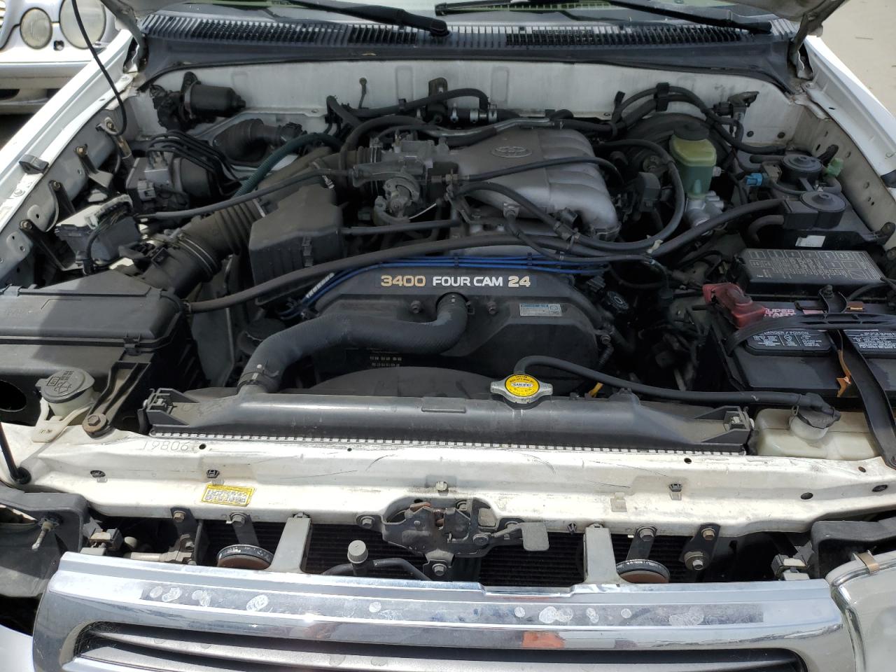 JT3HN87R8X0196825 1999 Toyota 4Runner Limited