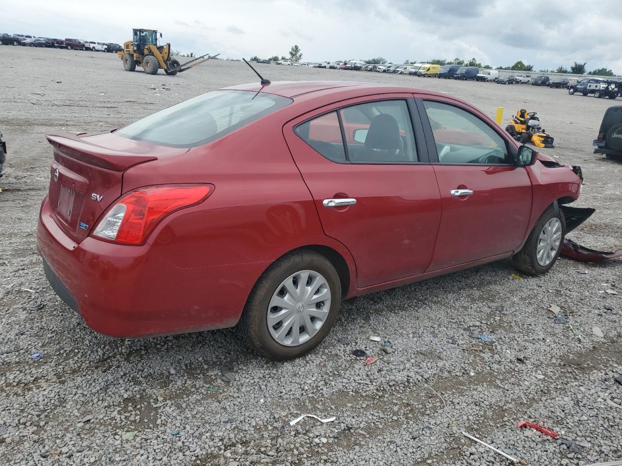 Lot #2771528931 2015 NISSAN VERSA S