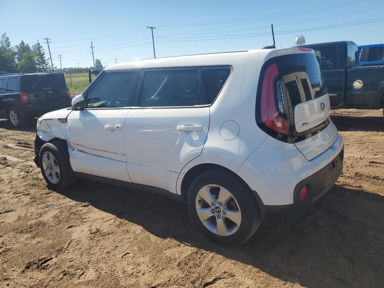 KNDJN2A26H7480419 2017 Kia Soul