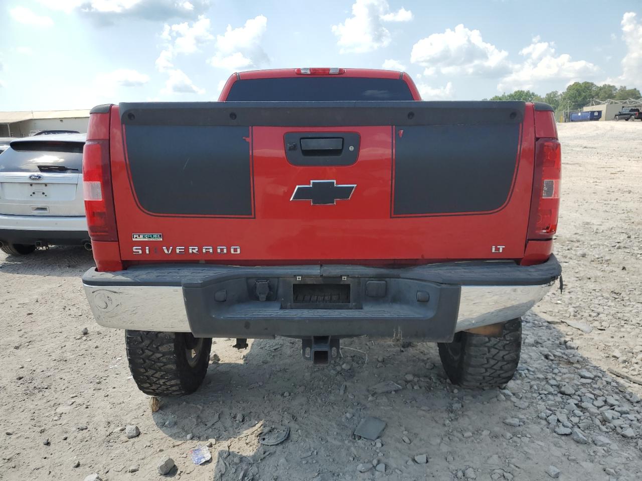 1GCRCSE09BZ225101 2011 Chevrolet Silverado C1500 Lt