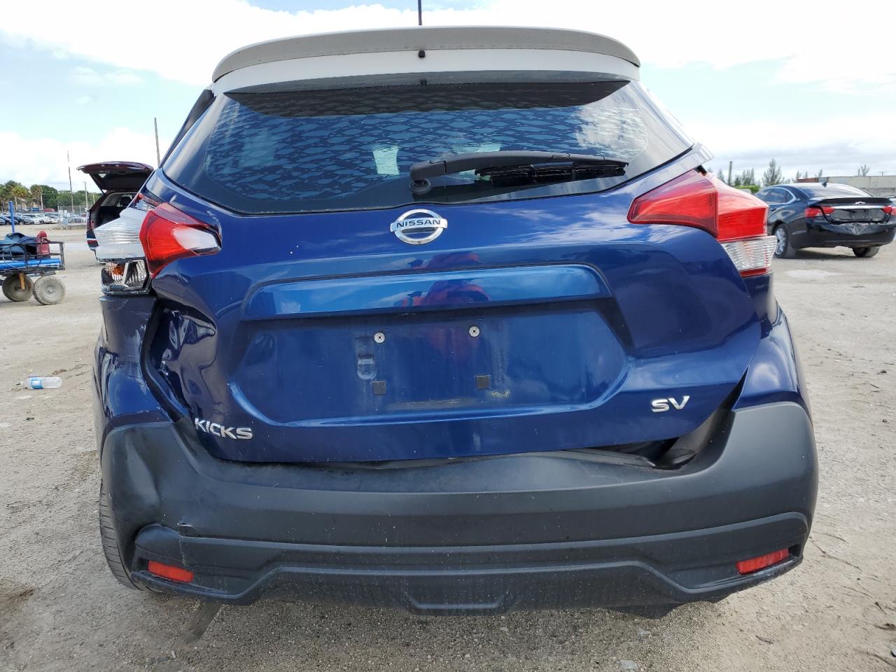 3N1CP5CU4JL534324 2018 Nissan Kicks S