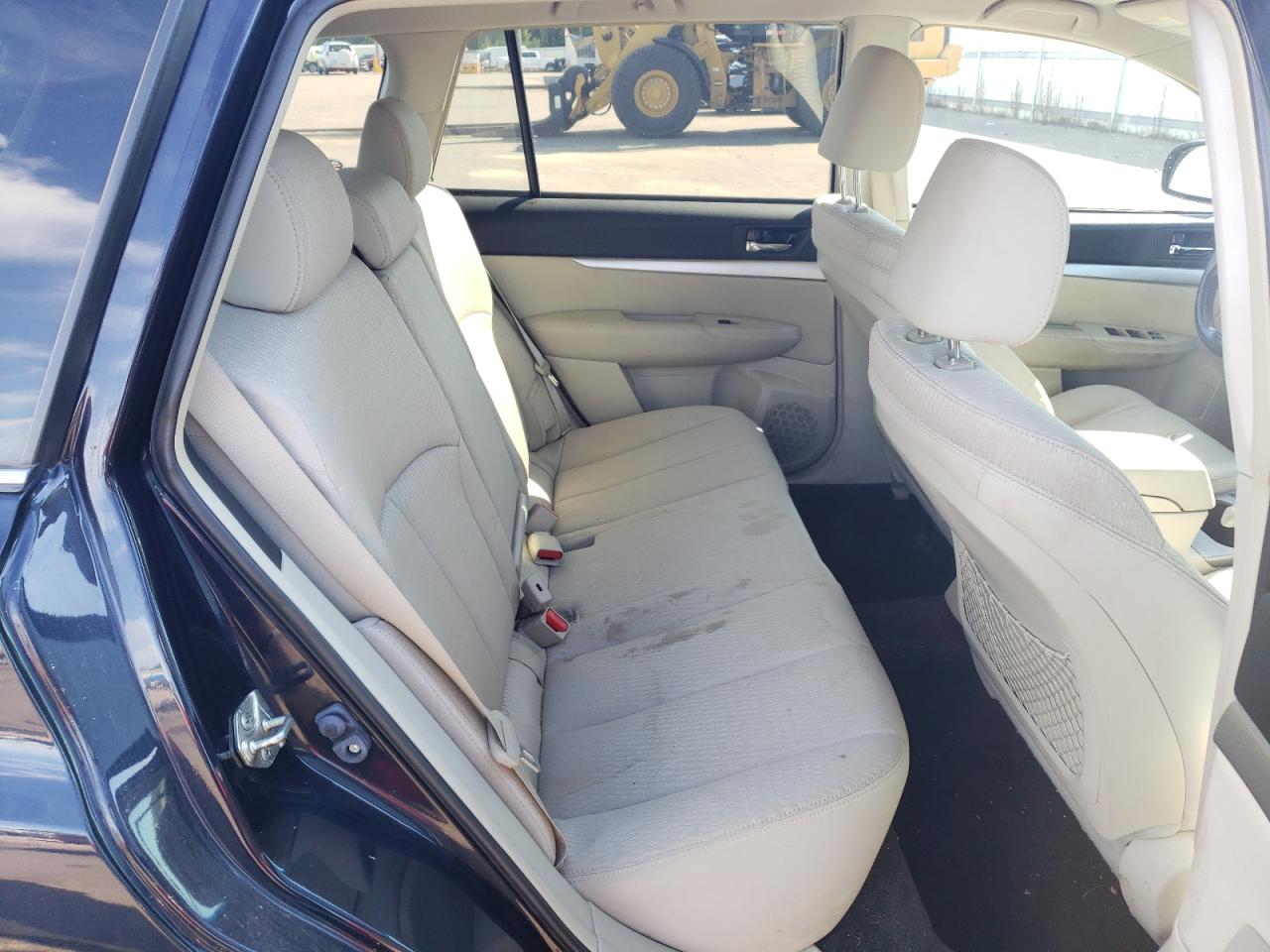 4S4BRCCC1C3299227 2012 Subaru Outback 2.5I Premium