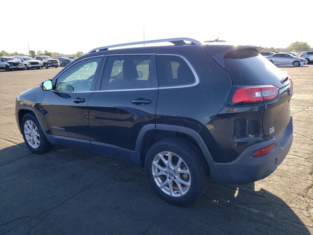 2014 Jeep Cherokee Latitude vin: 1C4PJLCB9EW245085