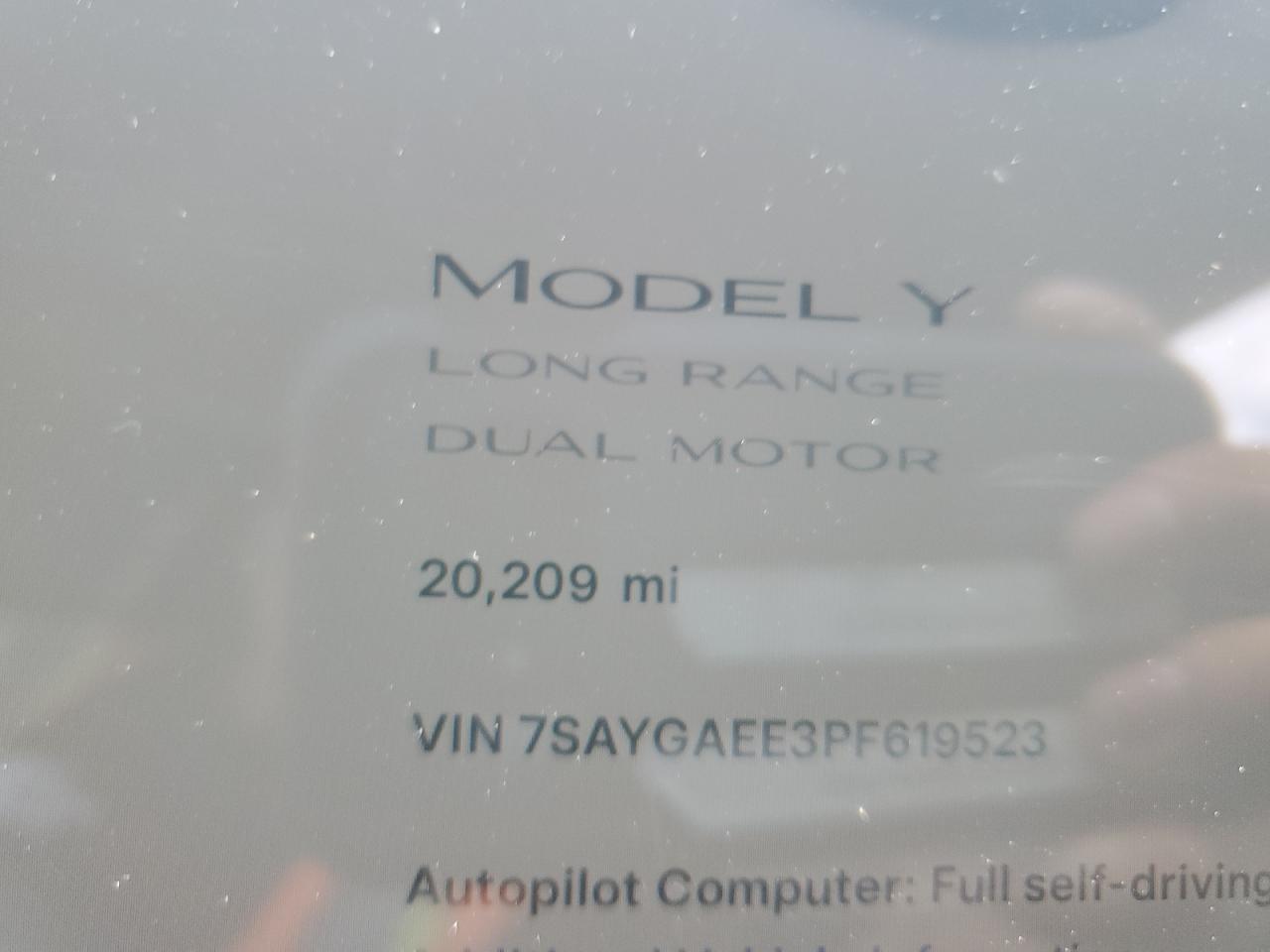 7SAYGAEE3PF619523 2023 Tesla Model Y