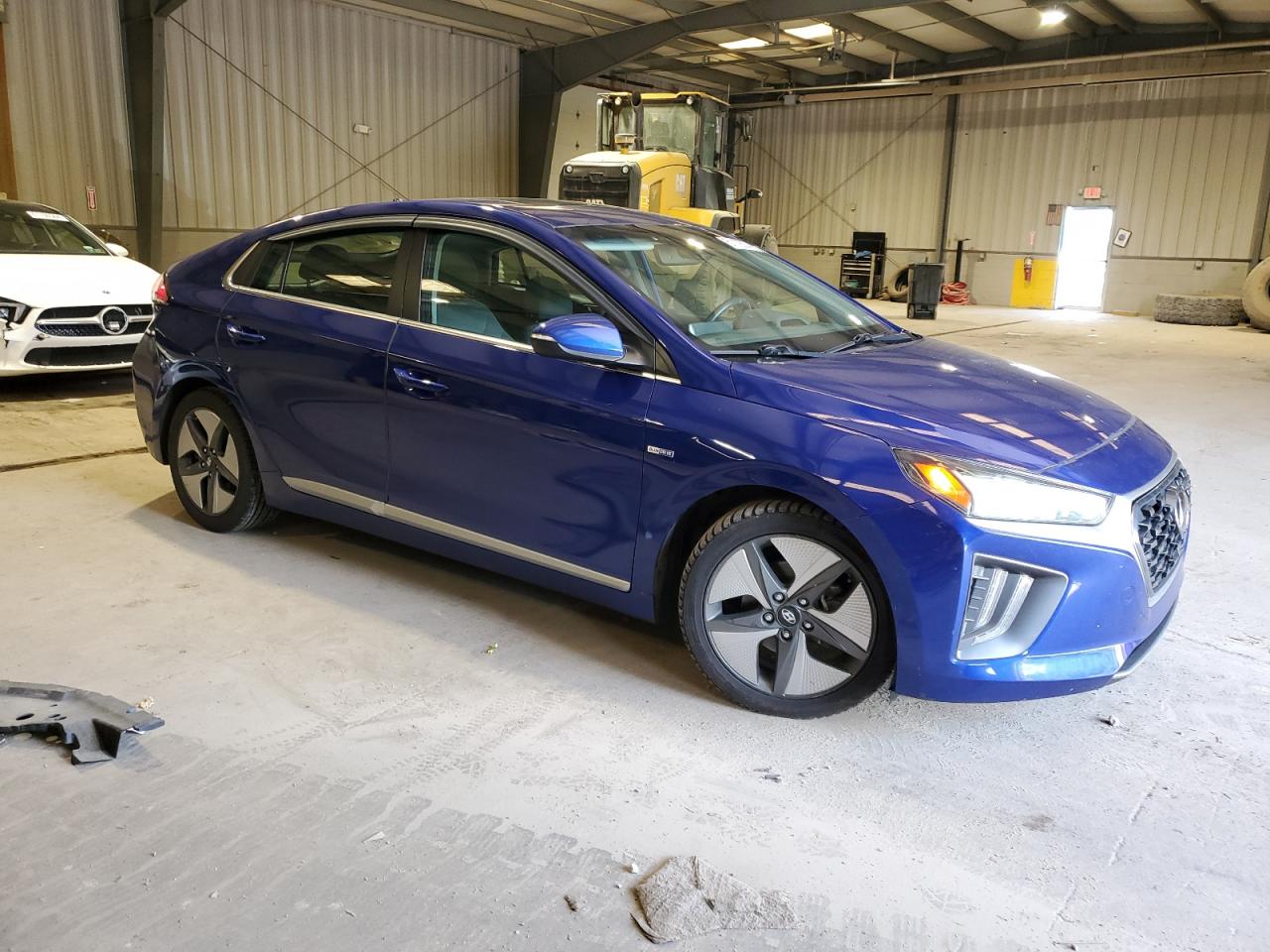 KMHC85LCXLU235832 2020 Hyundai Ioniq Sel