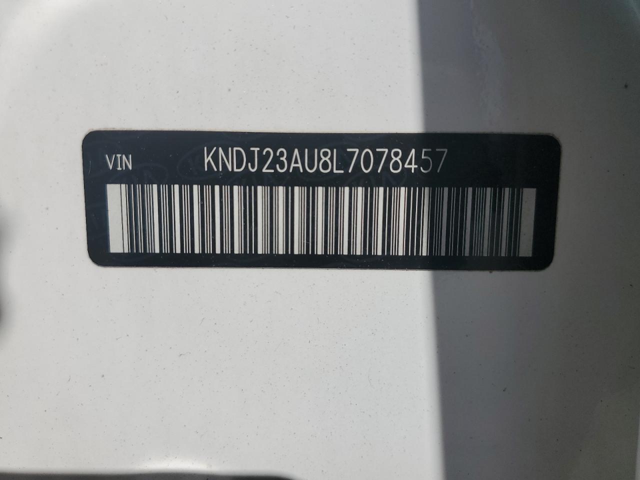 KNDJ23AU8L7078457 2020 Kia Soul Lx