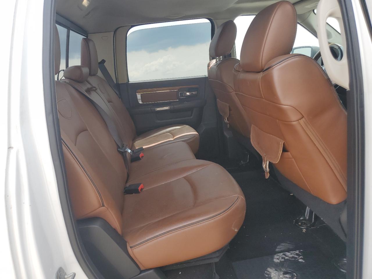 1C6RR7PM2FS670944 2015 Ram 1500 Longhorn