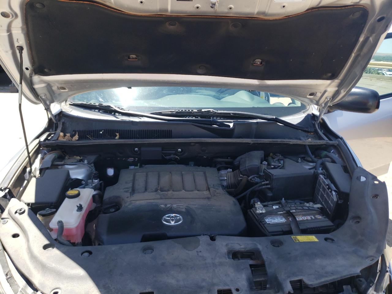 JTMBK4DV7AD011152 2010 Toyota Rav4