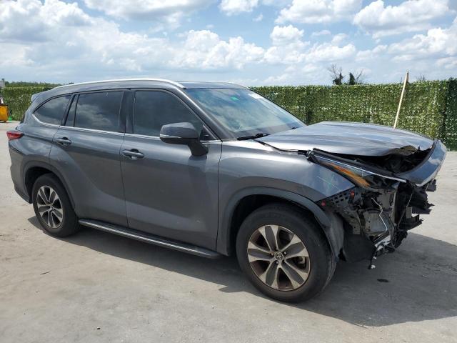 2022 Toyota Highlander Xle VIN: 5TDHZRAH9NS556779 Lot: 57711964