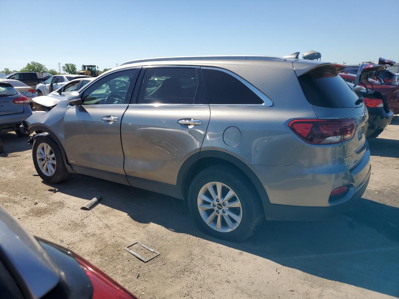 2019 Kia Sorento L vin: 5XYPGDA34KG535534