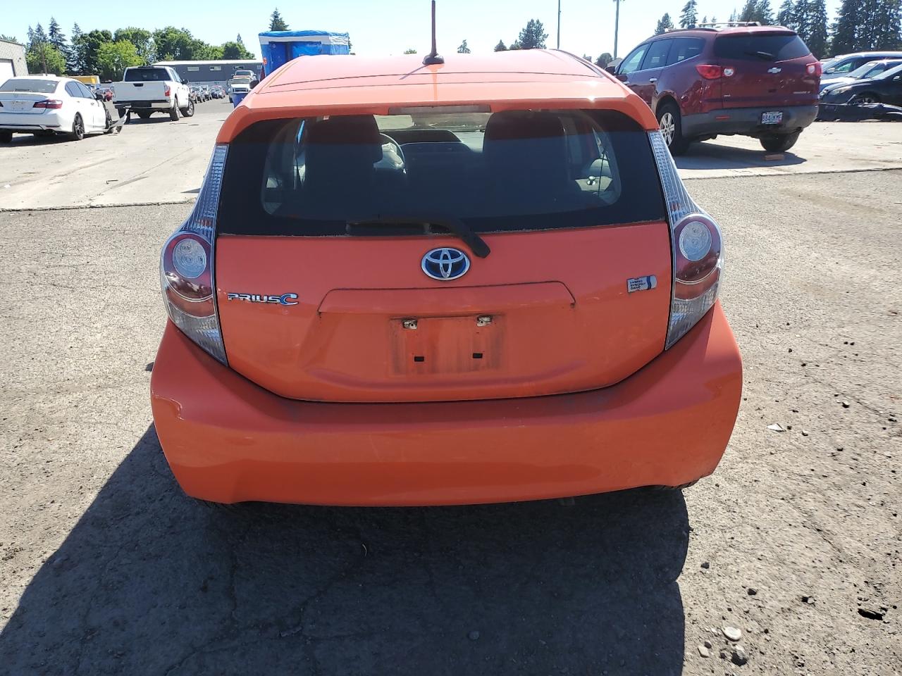 2014 Toyota Prius C vin: JTDKDTB37E1073146