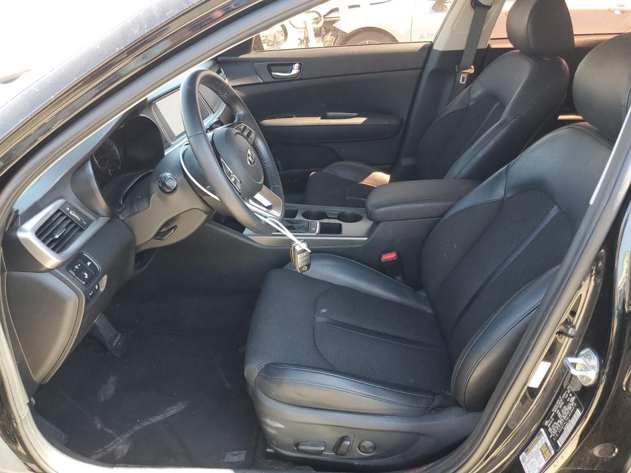 5XXGT4L36LG394979 2020 Kia Optima Lx