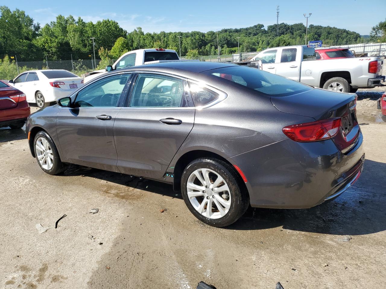 2015 Chrysler 200 Limited vin: 1C3CCCAB1FN667987