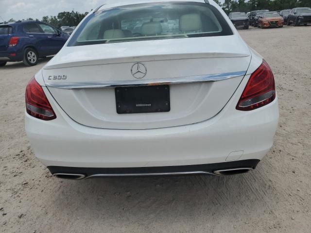 2016 Mercedes-Benz C 300 VIN: 55SWF4JB2GU122174 Lot: 58339224