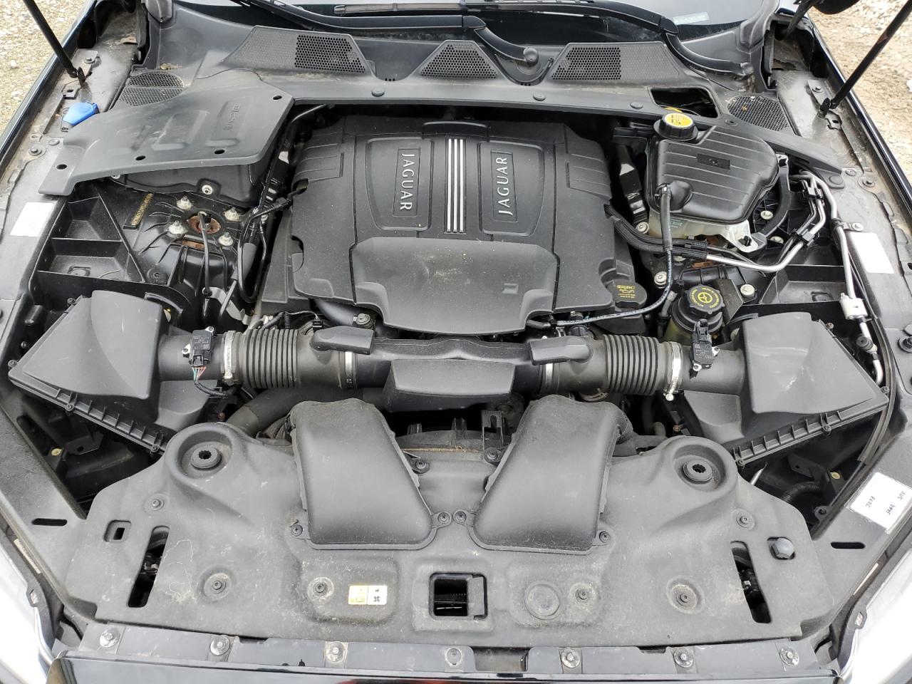 SAJWA1CB6CLV30620 2012 Jaguar Xj