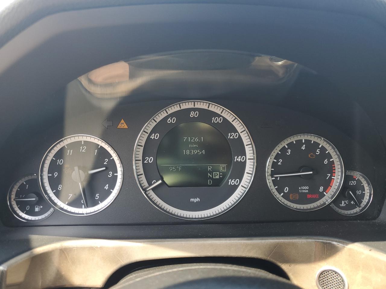 WDDHF8HBXAA076073 2010 Mercedes-Benz E 350 4Matic