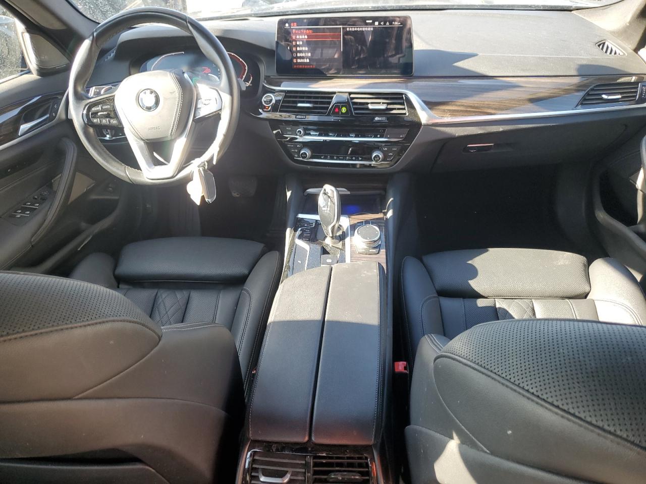 WBA53BH08MCF40715 2021 BMW 530 I