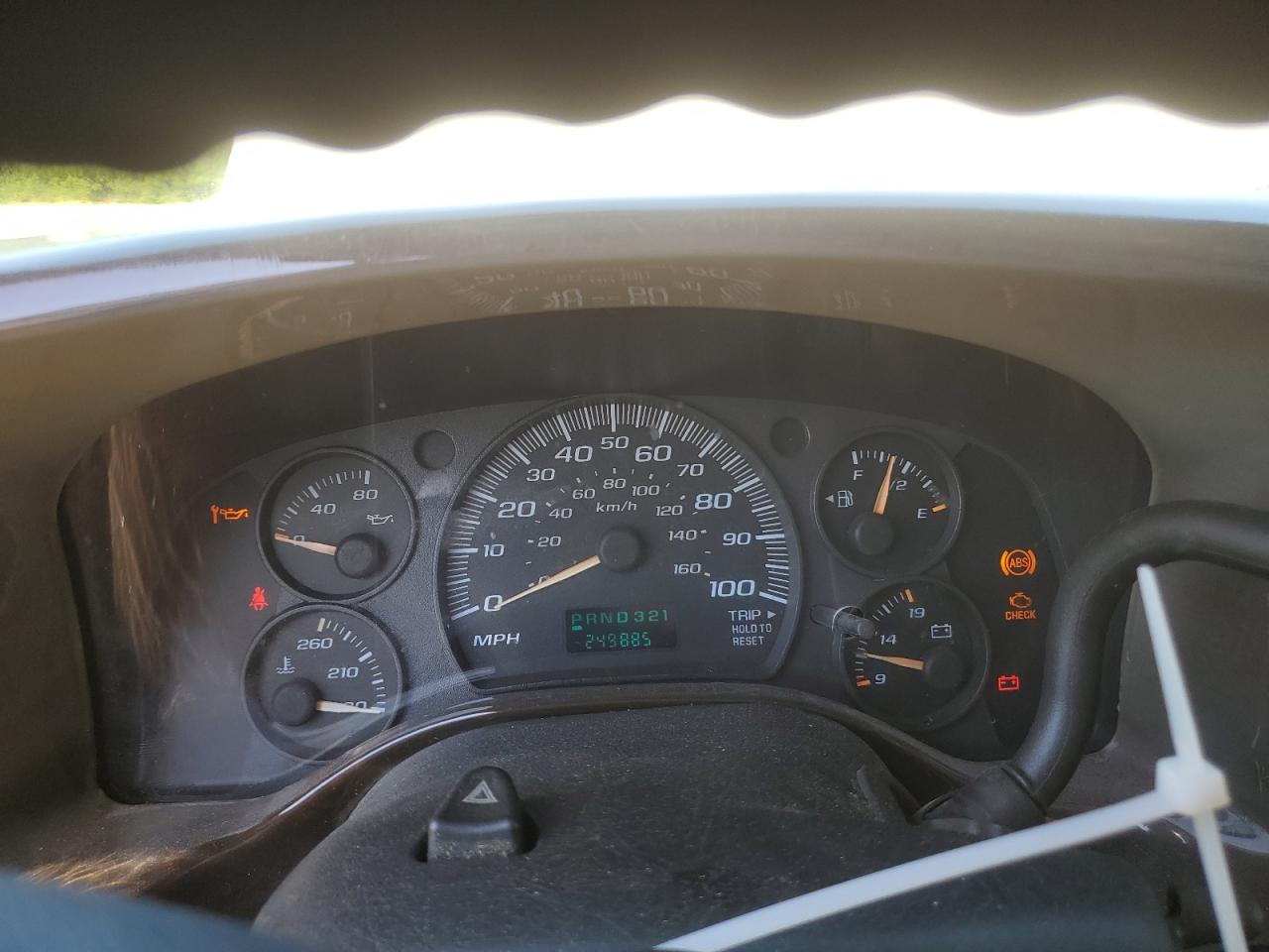 1GBFG15TX31234387 2003 Chevrolet Express G1500