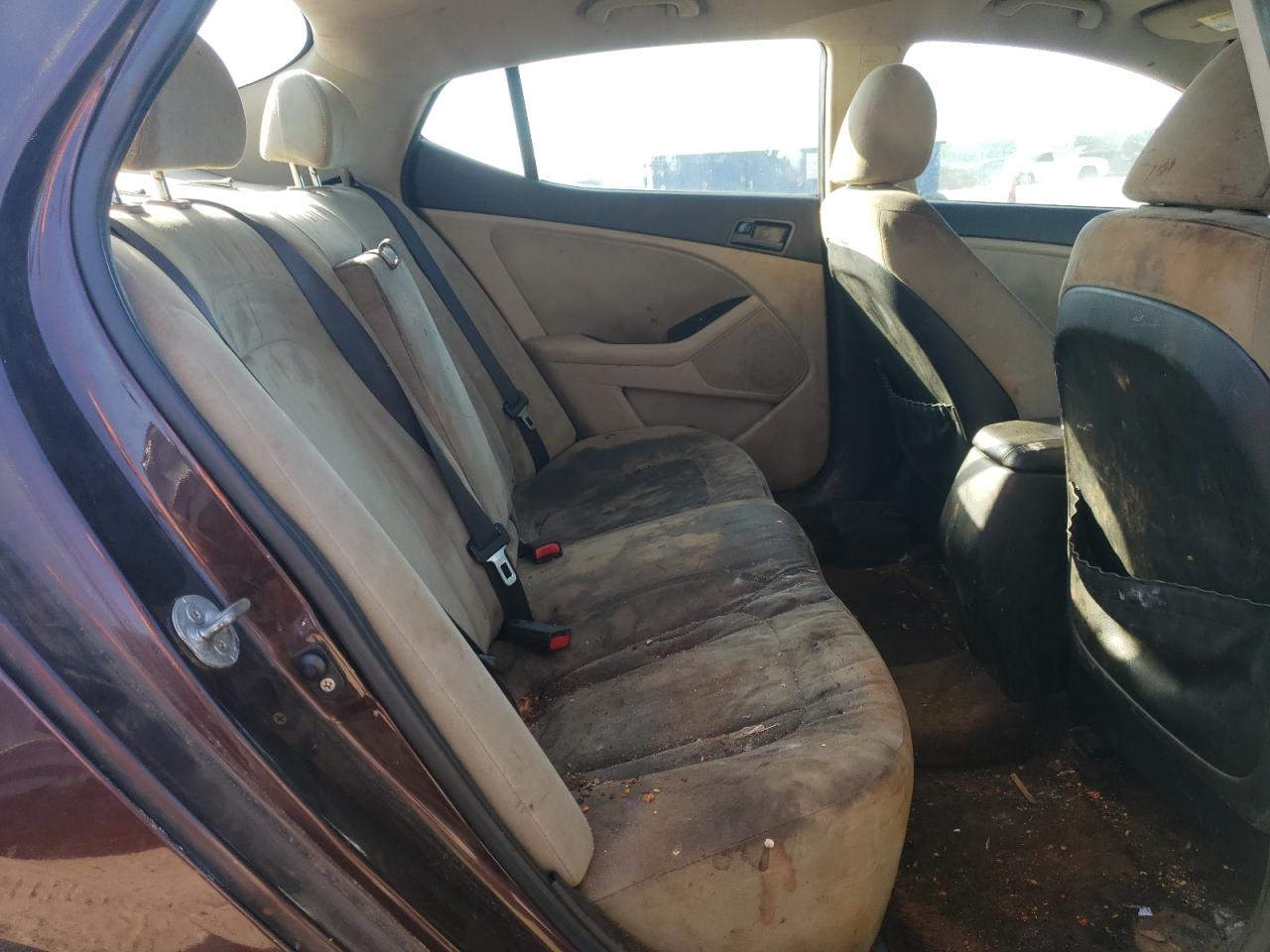 KNAGM4A74B5078645 2011 Kia Optima Lx