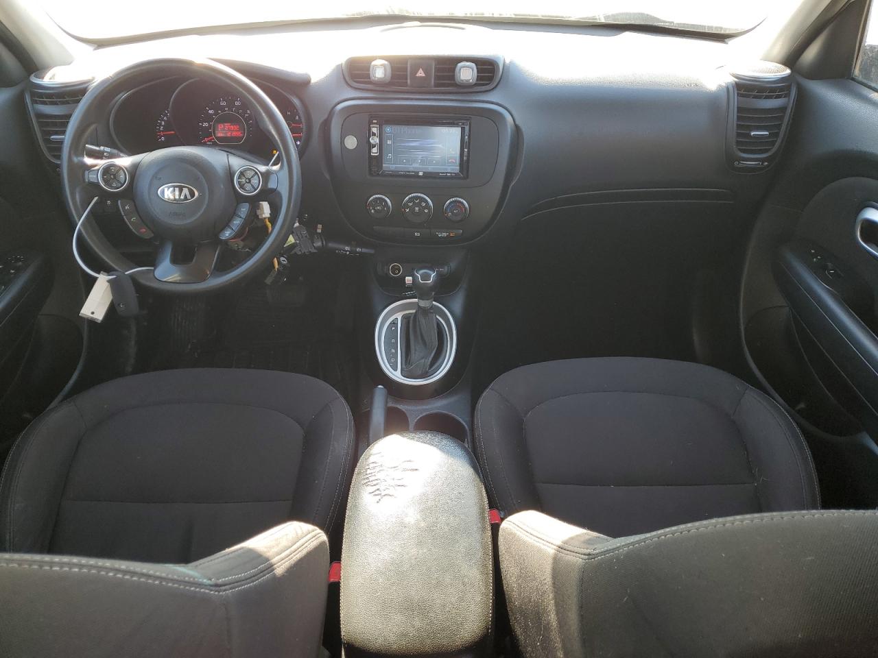 KNDJN2A25G7832873 2016 Kia Soul