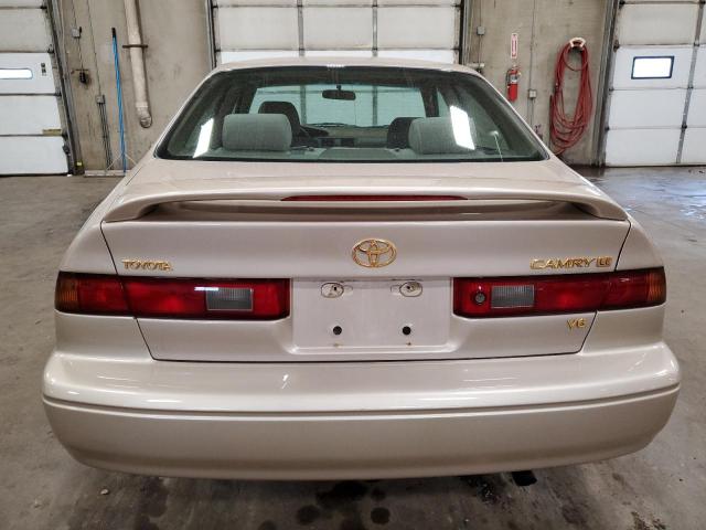 4T1BF22K8XU081815 1999 Toyota Camry Le