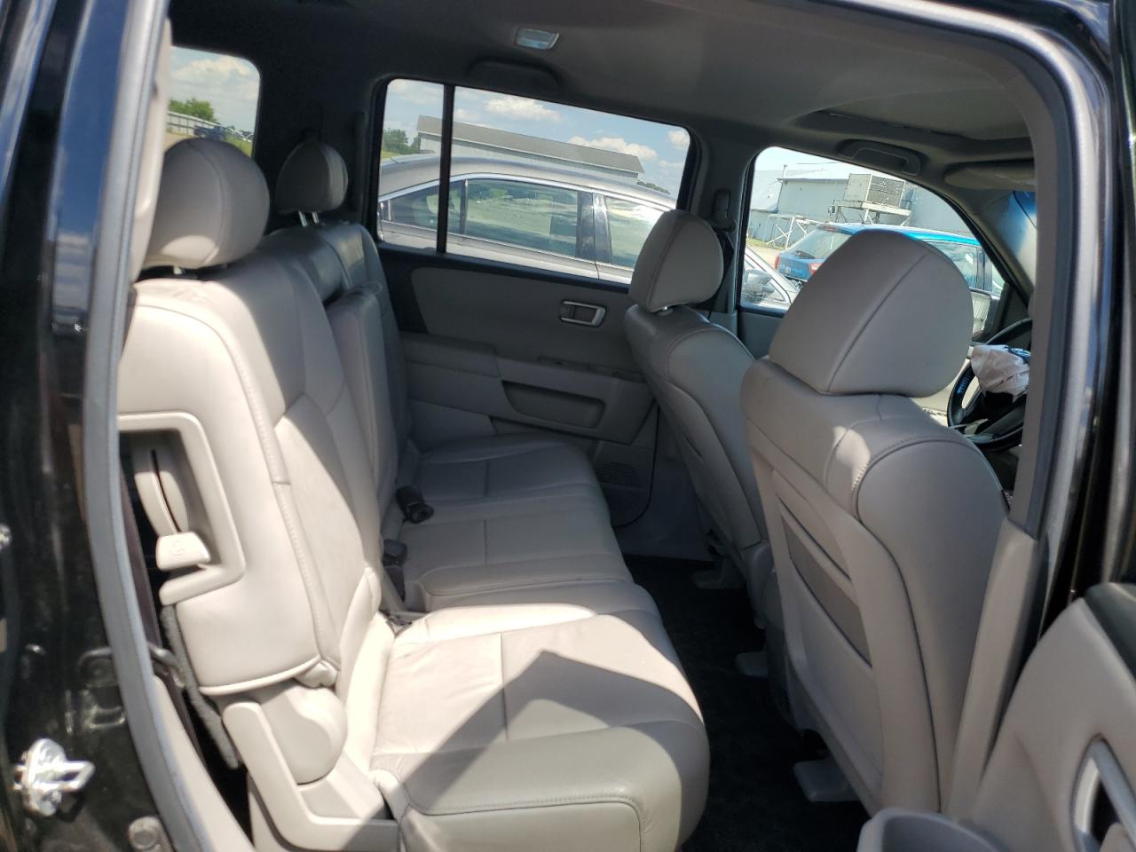 5FNYF4H58BB091063 2011 Honda Pilot Exl