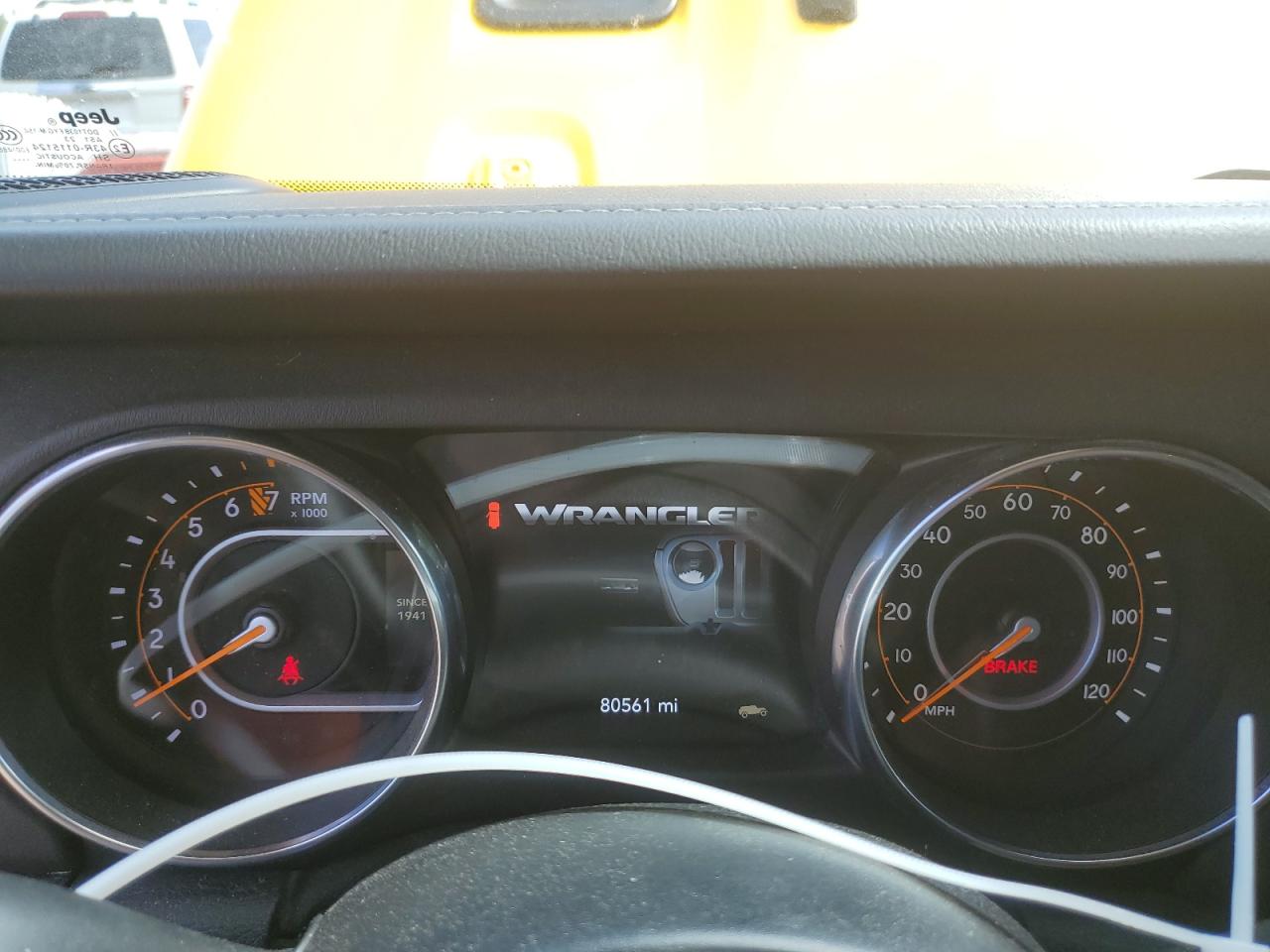 1C4HJXEG4KW549196 2019 Jeep Wrangler Unlimited Sahara