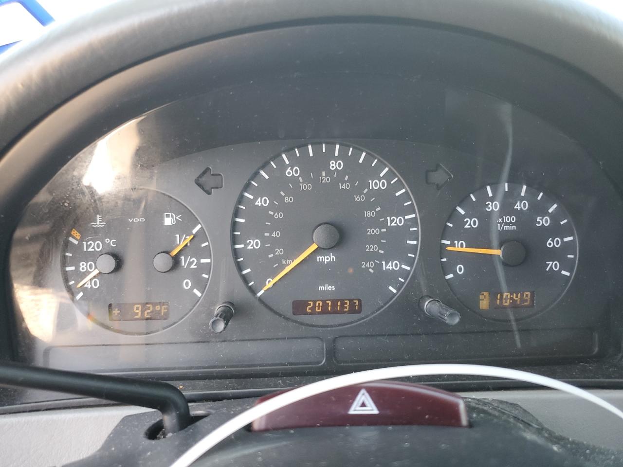 4JGAB54E32A304529 2002 Mercedes-Benz Ml 320