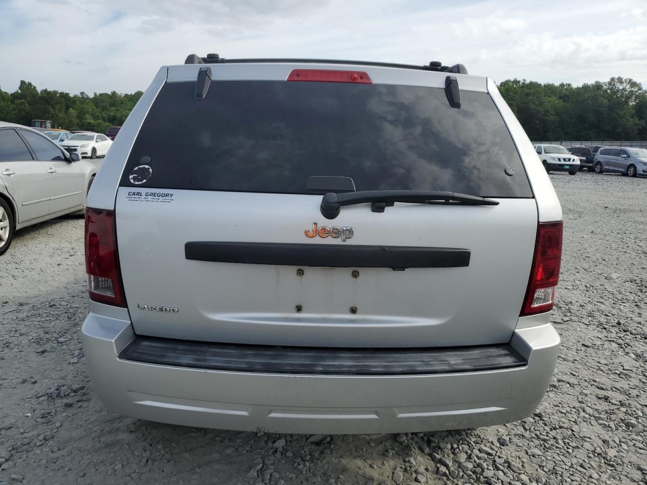 1J8GS48K49C541692 2009 Jeep Grand Cherokee Laredo