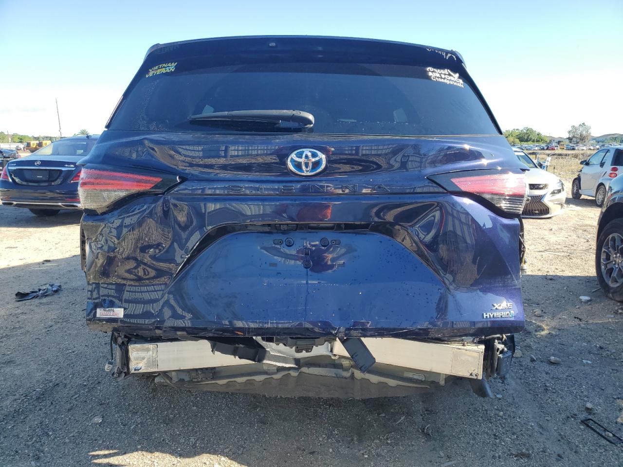 5TDXRKEC8NS083491 2022 Toyota Sienna Xse