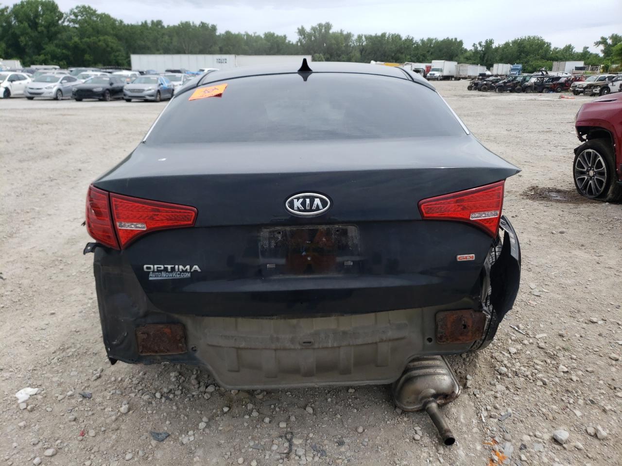 KNAGM4A72B5179411 2011 Kia Optima Lx