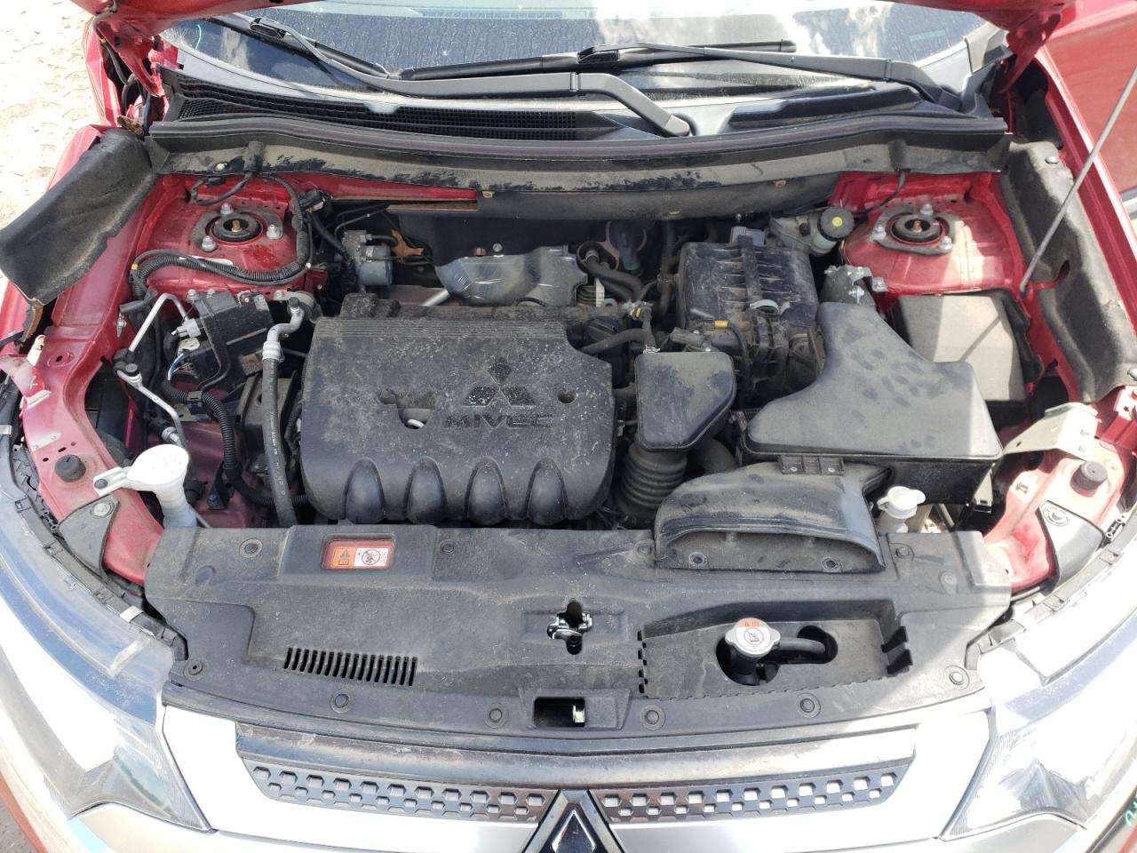 JA4AZ3A32KZ026760 2019 Mitsubishi Outlander Se