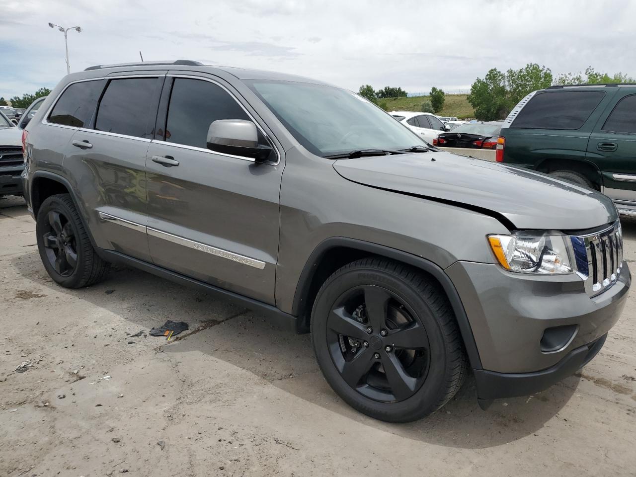 2013 Jeep Grand Cherokee Laredo vin: 1C4RJFAT6DC594081