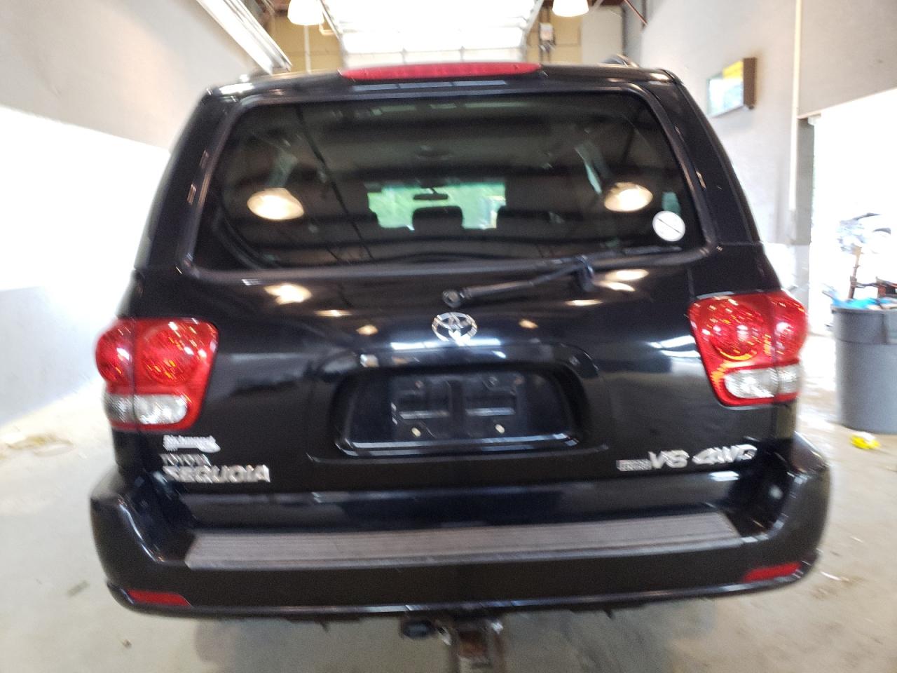 5TDBT44A27S281185 2007 Toyota Sequoia Sr5