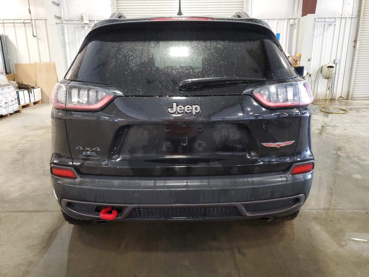 1C4PJMBN3KD207652 2019 Jeep Cherokee Trailhawk