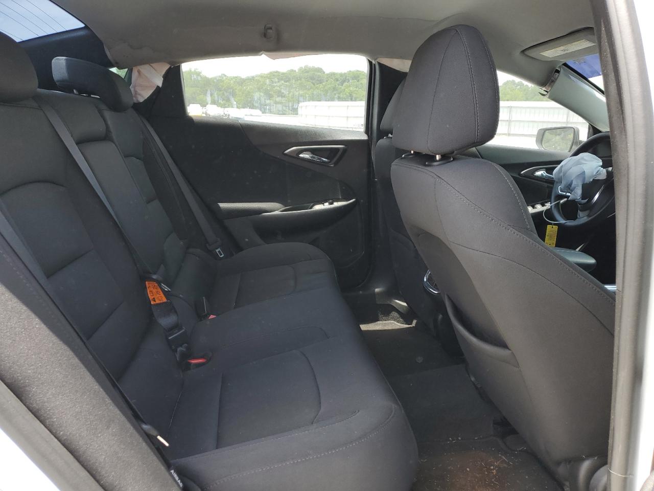 1G1ZE5STXHF201077 CHEVROLET MALIBU 2017