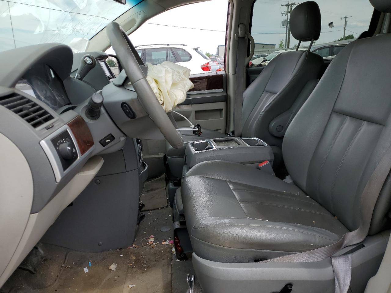 2A4RR5D1XAR109645 2010 Chrysler Town & Country Touring