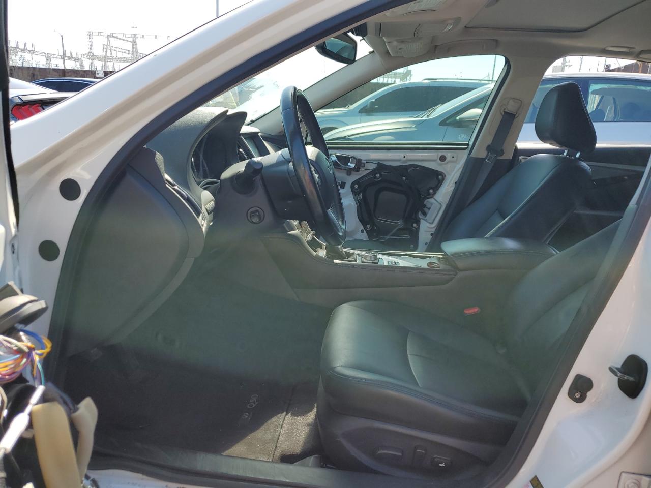 JN1EV7AP8HM743041 2017 Infiniti Q50 Premium