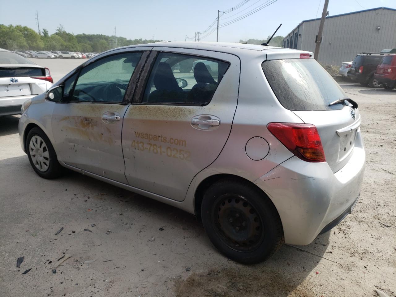 VNKKTUD3XHA083588 2017 Toyota Yaris L