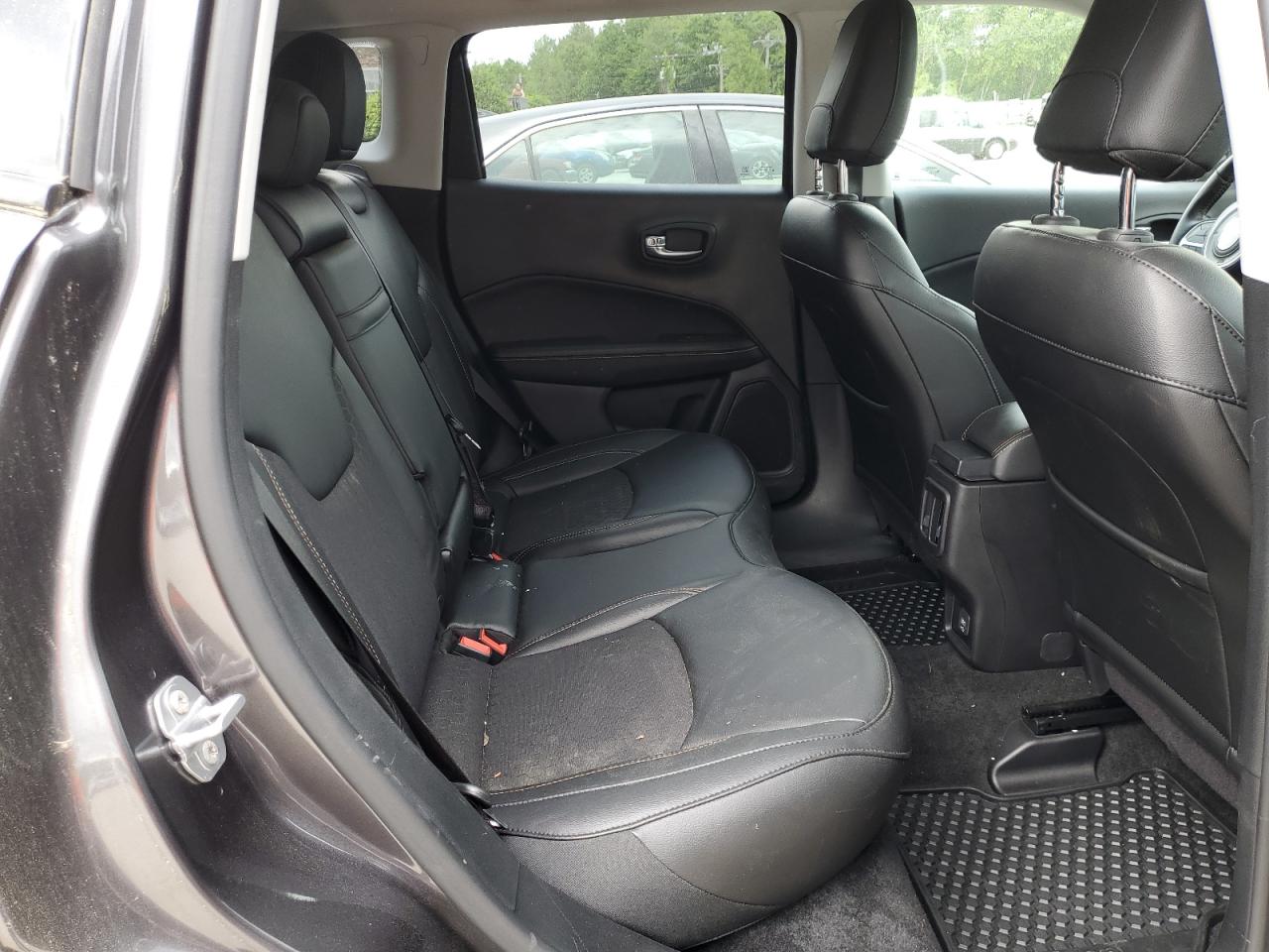 3C4NJDBB8LT115736 2020 Jeep Compass Latitude