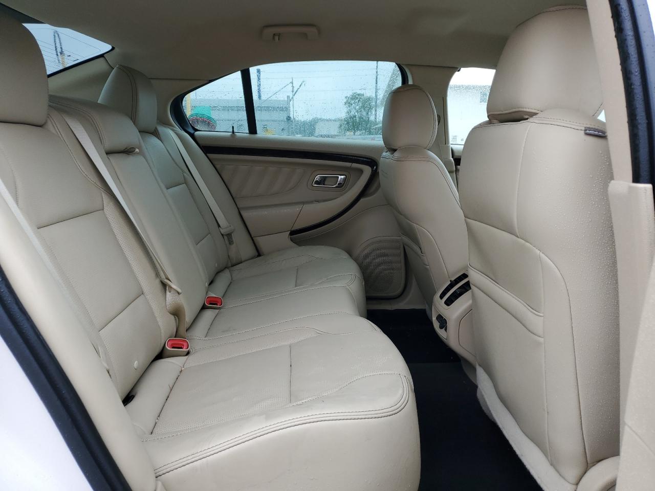 1FAHP2F83KG102559 FORD TAURUS 2019